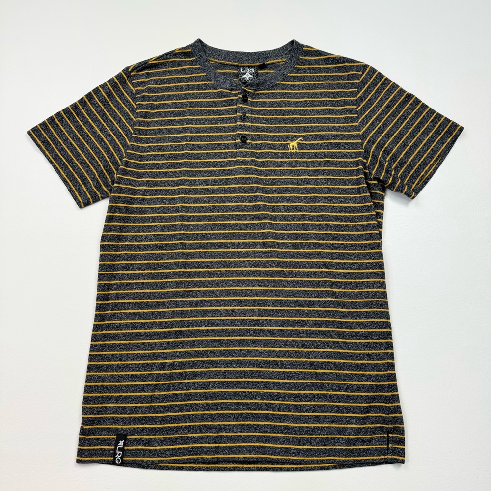Men’s LRG Short Sleeve Striped Henley T-Shirt Size Medium